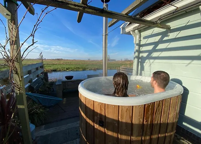 Romantic Dutch Hideaway Jisp