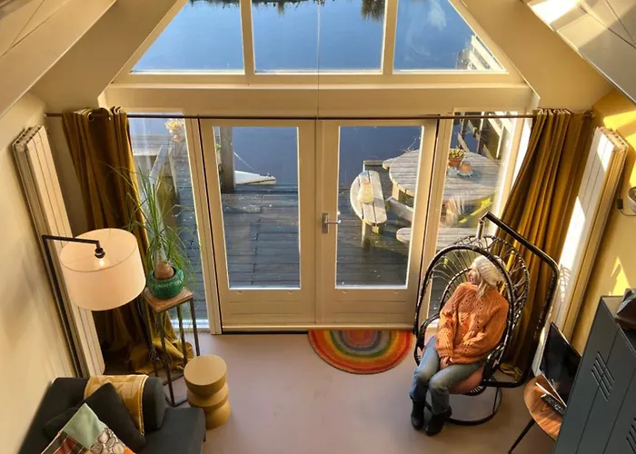 Romantic Dutch Hideaway *