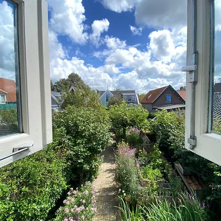 Hébergement de vacances Romantic Dutch Hideaway Jisp