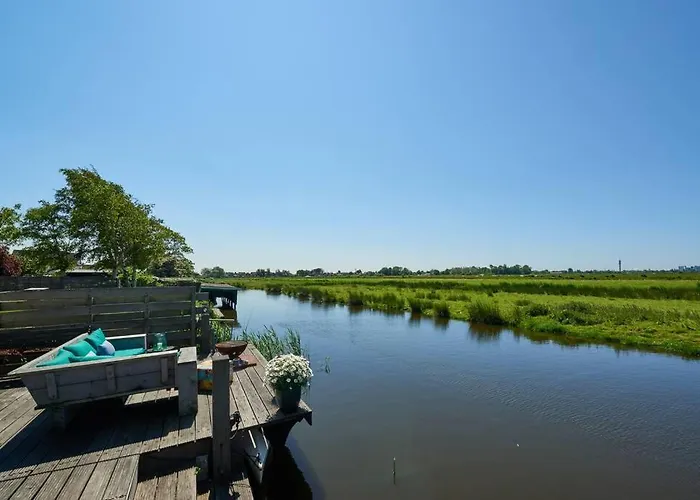 Romantic Dutch Hideaway